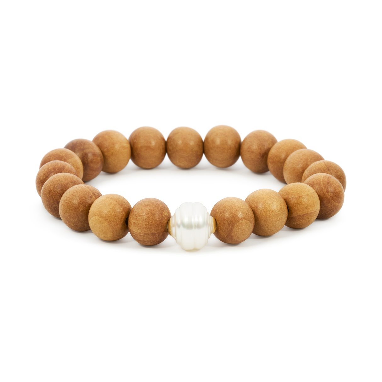 The Cendana Sandalwood Bracelet is handmade with 10mm sandalwood beads and 18K yellow gold accents. Named after Atlas Pearls' founding company, it embodies the calming effects of sandalwood and the brand's Indonesian roots. It features 10mm white South Sea pearls (C1 grade, NL3 shape) and is available in sizes 16cm, 18cm, 20cm, and 22cm.