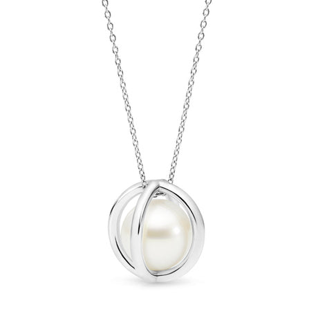 This 925 Sterling Silver cage pendant features a customizable design, allowing you to choose your preferred South Sea pearl, ranging from 9mm to 12mm in size and varying in colour. The pendant is paired with a 90cm Sterling Silver chain. Pearl grading ranges from C1 to C2, and the unique nature of each pearl means no two will be identical.