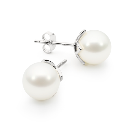 These stud earrings feature 8mm round South Sea pearls set in 18K white gold frangipani cups. With a classic design reflecting the beauty of the frangipani flower, they offer elegance for any occasion. The pearls are graded B, ensuring a radiant white hue, and the dimensions are 8mm by 8mm. These earrings are a timeless accessory for those seeking understated luxury.