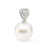 This 18K white gold pendant features an 11mm South Sea semi-round pearl with pavé-set diamonds. The pearl has a B2 grade and is white in color. The pendant has a total height of 20mm, including the bail and pearl. Available in 18K white, yellow, and rose gold. Chains are sold separately.