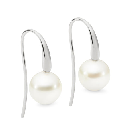 These 18K White Gold shepherd hook earrings feature 10mm NL1 South Sea pearls. The design is also available in Yellow and Rose Gold. The total height of the earrings is 22mm.







