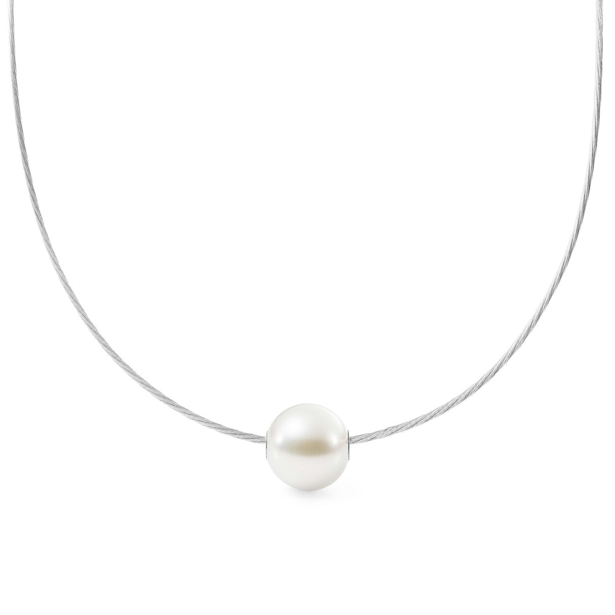 This pendant features a 12mm NL2 South Sea pearl with a C-grade and a white/fancy colour. The pearl is set in 925 Sterling Silver, offering both durability and shine. The design balances classic and contemporary elements, and the pendant comes with a 46cm chain to sit perfectly on your neckline. It's an elegant, eye-catching piece ideal for special occasions.